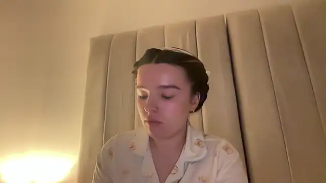 Snapshot of maisiesmithx chatting on 03.31.26 maisiesmithx online show from 03.31.26