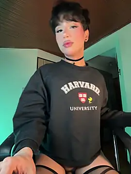 Snapshot of sue___0 chatting on 11.11.25 sue 0 online show from 11.11.25