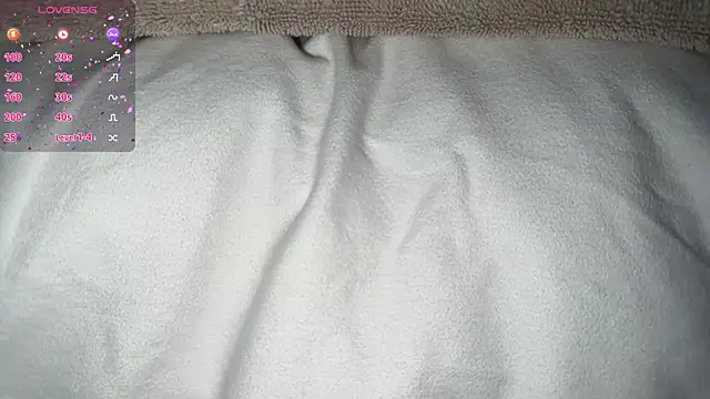 xxSoakingWet online show from 11.18.25