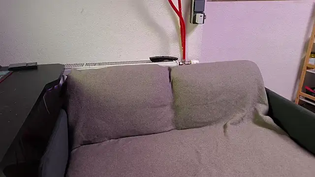 Snapshot of DrownMentallyyy chatting on 02.19.25 DrownMentallyyy online show from 02.19.25