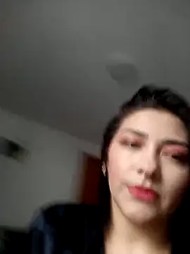 SophieWinslow online show from 03.17.25