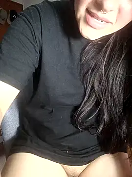 SophieWinslow online show from 03.22.25