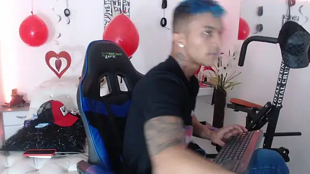 Leonard Price online show from 02.18.25