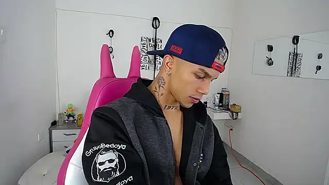 Leonard Price online show from 10.01.25