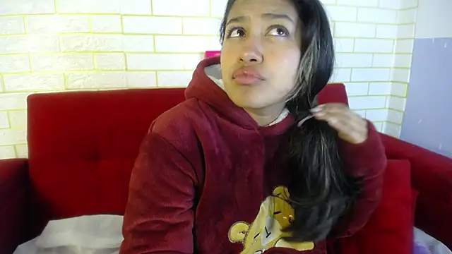 ricura mily online show from 12.03.25