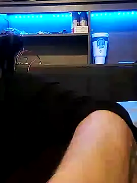 Snapshot of esadmisfit1 chatting on 03.04.25 esadmisfit1 online show from 03.04.25