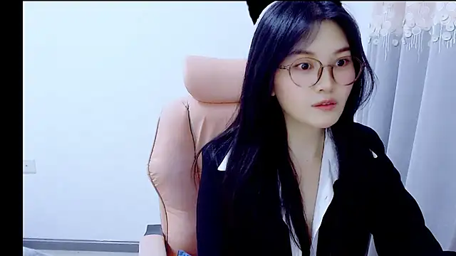 Little-sweet online show from 10.21.25