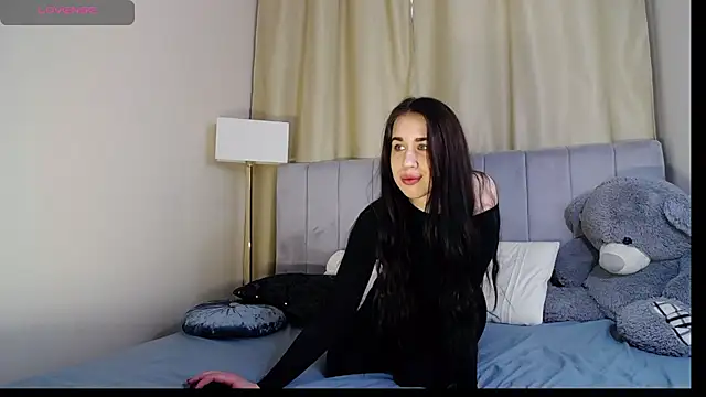 Erikka   online show from 04.16.26