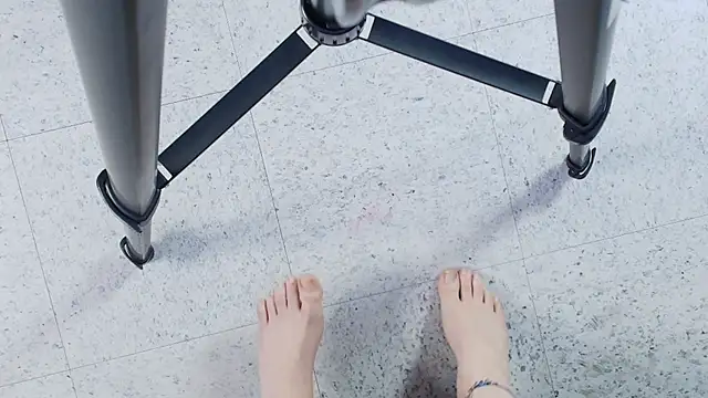 Aylen darkmoor online show from 12.17.25