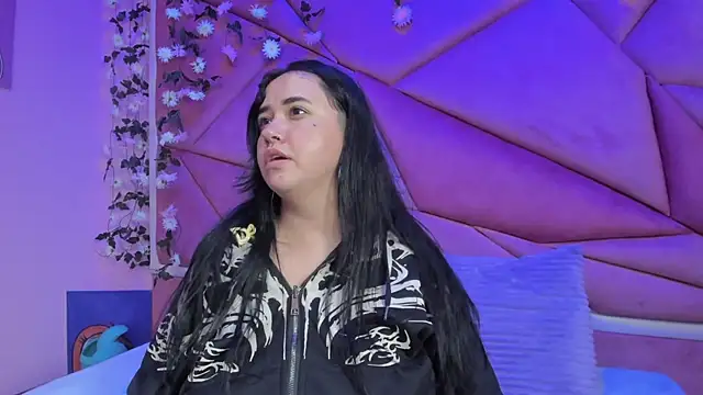 Victoria Rossy online show from 11.29.25