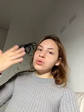 Snapshot of AgnesCampp chatting on 10.28.25 AgnesCampp online show from 10.28.25