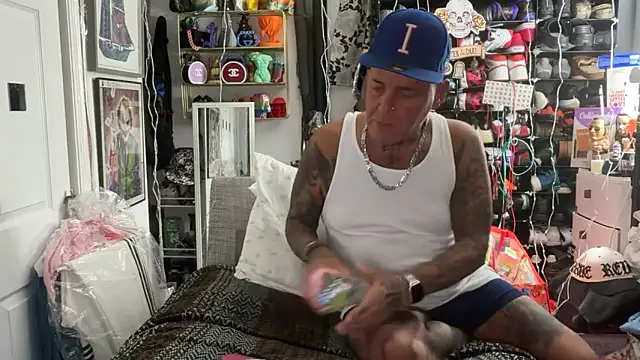 joeytatts66 online show from 03.03.26