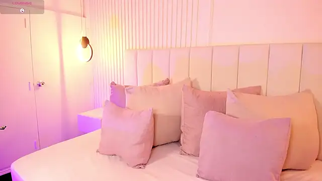 natali henao online show from 09.24.25