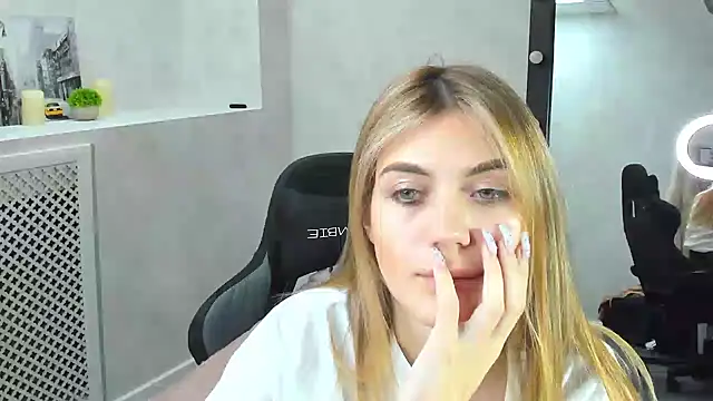 Cherry Price online show from 12.23.24