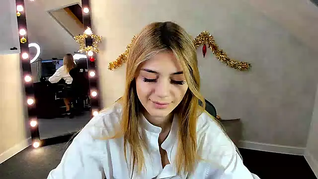 Cherry Price online show from 01.08.25