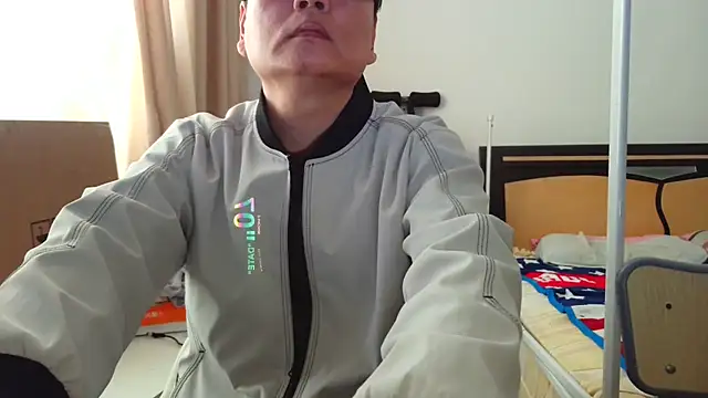 hotkaier online show from 12.22.25