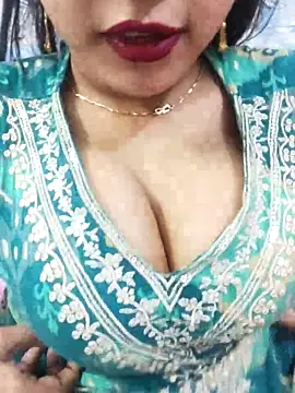 Sania-Love online show from 04.21.26