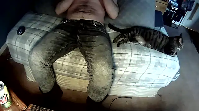 Spunwhiteboy1992 online show from 04.19.26