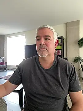 aarosteev2 online show from 03.20.25