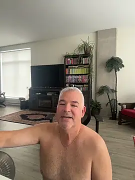 aarosteev2 online show from 10.16.25