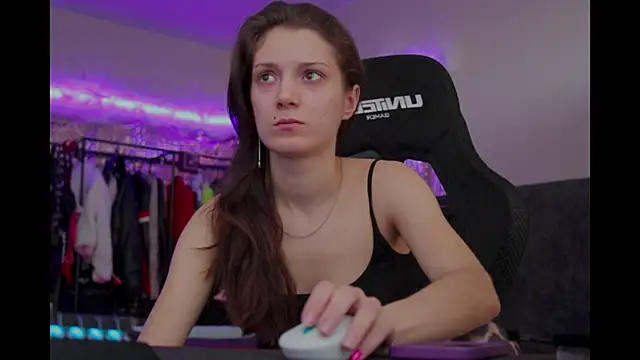 Snapshot of Kathleen_Meow chatting on 09.23.25 Kathleen Meow online show from 09.23.25