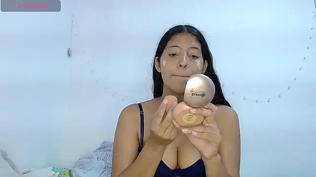 evaluna horny  online show from 03.19.25