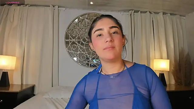 Belliinda 21 online show from 03.18.25