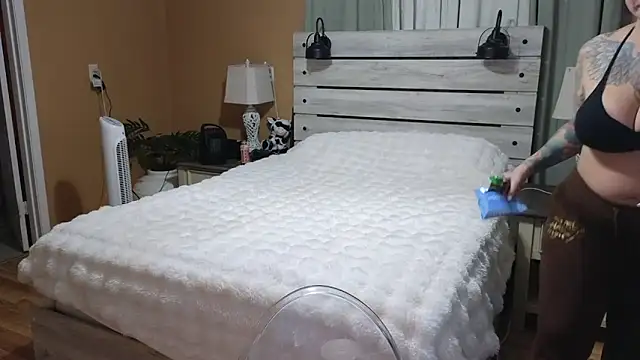 TexasTattooedHouseWife online show from 12.04.25