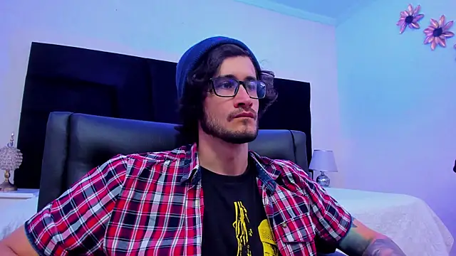 Loggan donnelly online show from 01.23.25