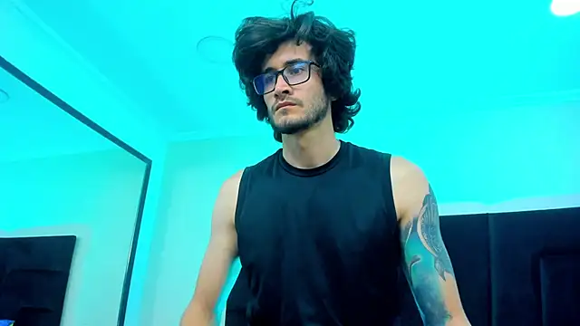 Loggan donnelly online show from 01.31.25