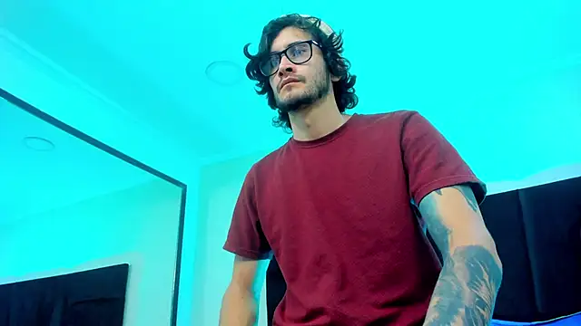 Loggan donnelly online show from 02.01.25