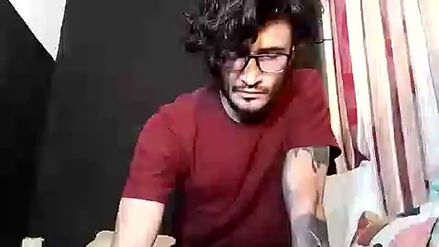 Loggan donnelly online show from 11.10.25