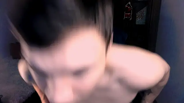 Snapshot of handsome_guy01 chatting on 12.21.24 handsome guy01 online show from 12.21.24