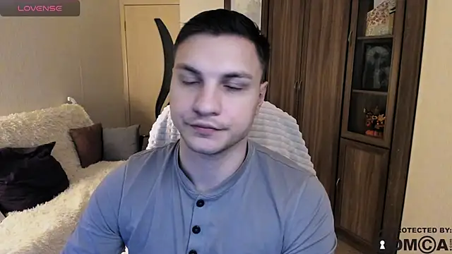 handsome guy01 online show from 10.25.25