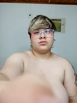 amalia love online show from 02.23.25