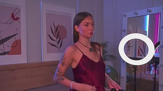 ViolaFlirt online show from 11.16.25