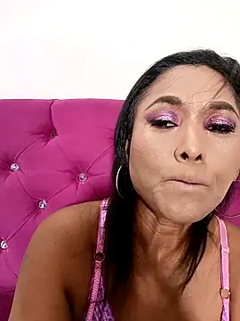 tiffany Bitch online show from 02.15.26