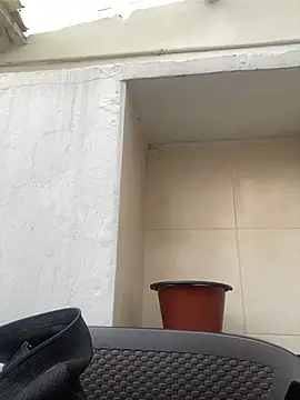 Praga Pink online show from 12.24.24