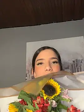 Praga Pink online show from 03.22.25