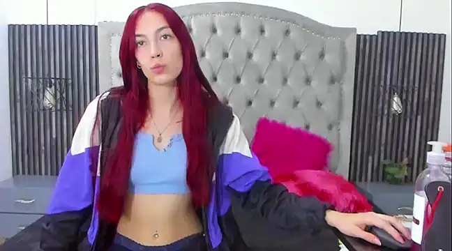 Snapshot of danna_flame chatting on 01.07.25 danna flame online show from 01.07.25