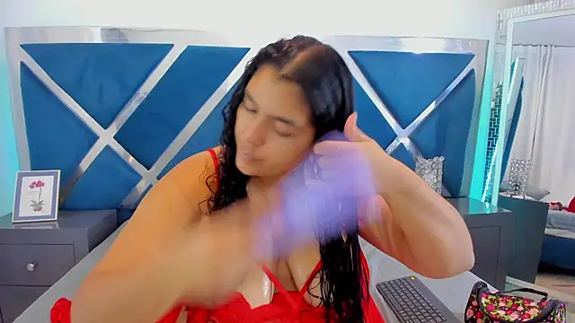 Tiffanymiller00 online show from 03.13.26