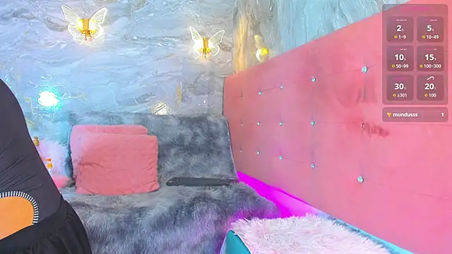 taylorbunny x online show from 11.11.25