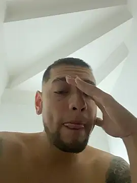 Snapshot of MrSoulMommy chatting on 12.16.24 MrSoulMommy online show from 12.16.24