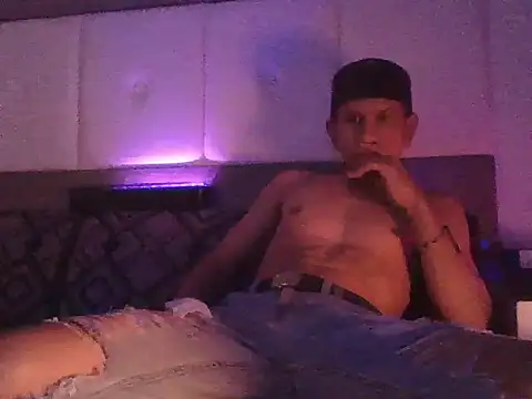 oiram27 online show from 12.04.25