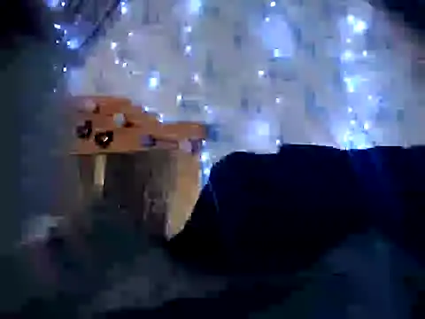 Snapshot of angel_star420864 chatting on 09.09.25 angel star420864 online show from 09.09.25