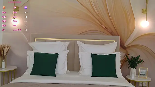 milaleoneli online show from 04.18.26