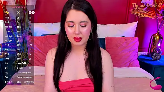 Mayzzie online show from 04.18.26