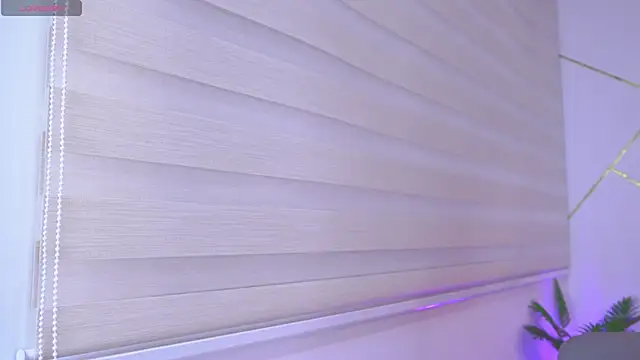 b3llaspringg online show from 01.16.25