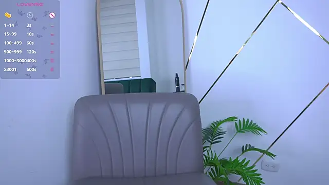 b3llaspringg online show from 10.20.25