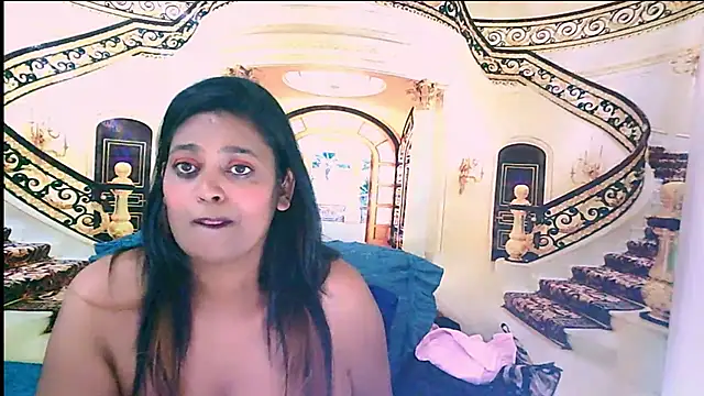 Snapshot of IndianYummy chatting on 12.18.24 IndianYummy online show from 12.18.24